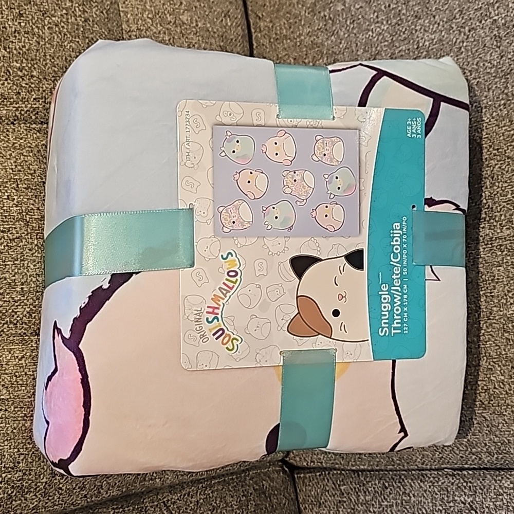 Brand New W/Tag, Squishmallows Snuggle Throw